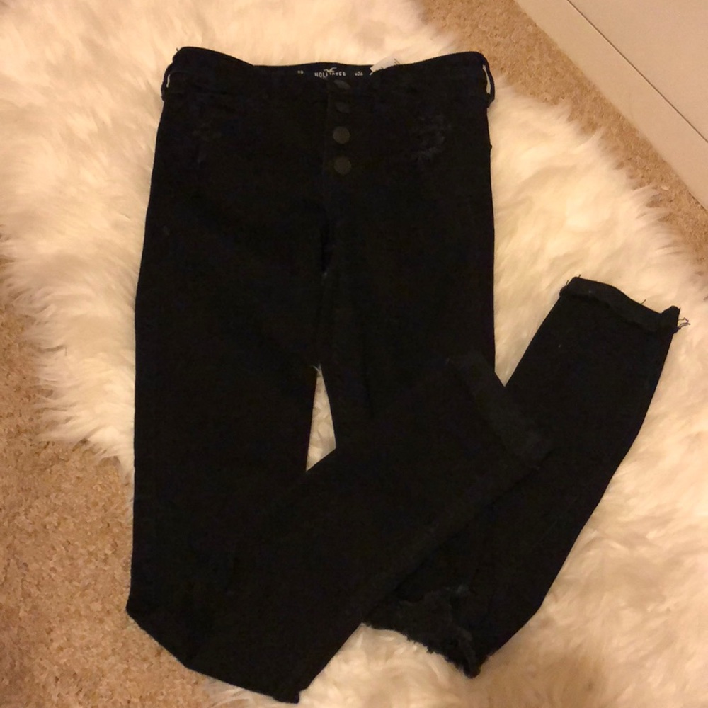 Ripped High Rise Jeans